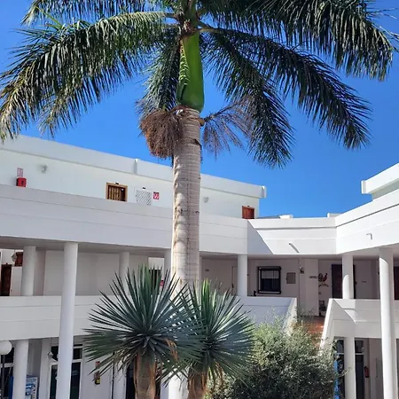 Fantastic With Seaview Апартаменты Адехе