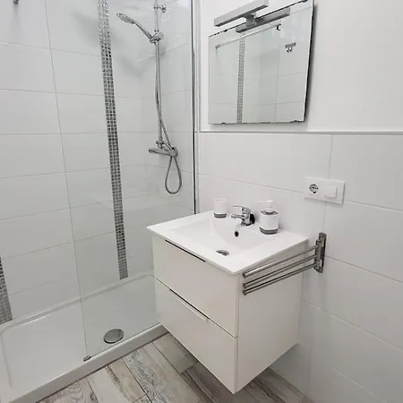 Fantastic With Seaview Апартаменты Адехе