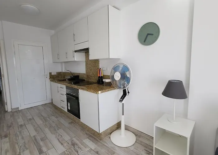 Fantastic With Seaview Διαμέρισμα *